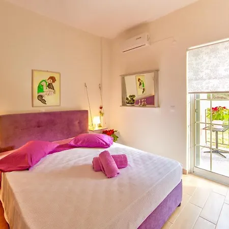 Vila Villazia Exclusive Estate *