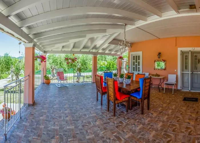 Villazia Exclusive Estate *